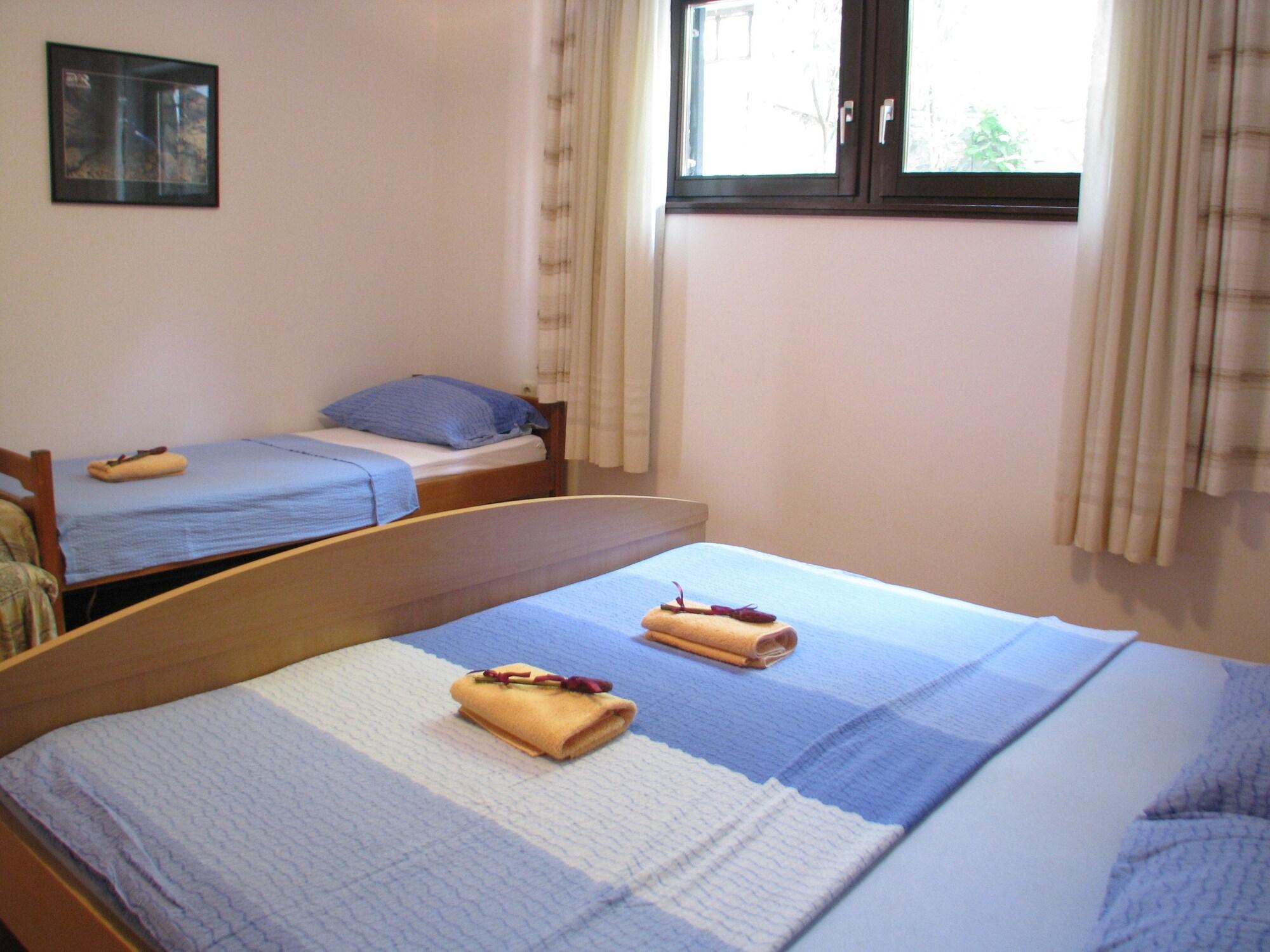 Apartments Srkoc Pinezići Exterior foto